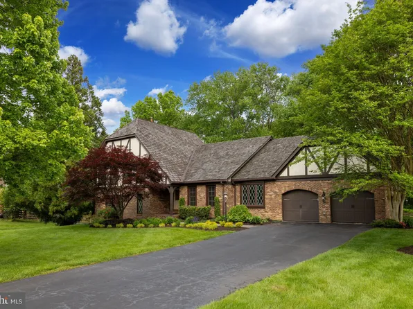 9703 Rambling Ridge Ct, Fairfax Station, VA 22039