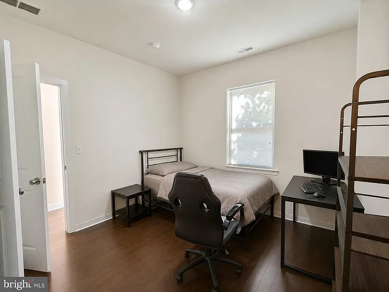 416 N Wiota St #18-3 — Photo 16