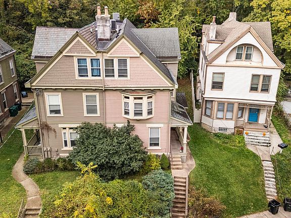 3rd image of 3471 Brookline Ave