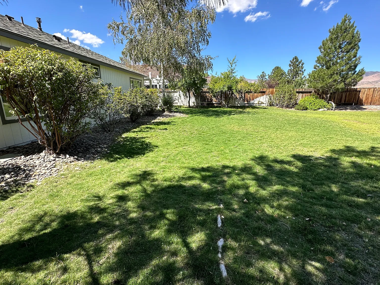 106 Elkhorn Dr — Photo 4