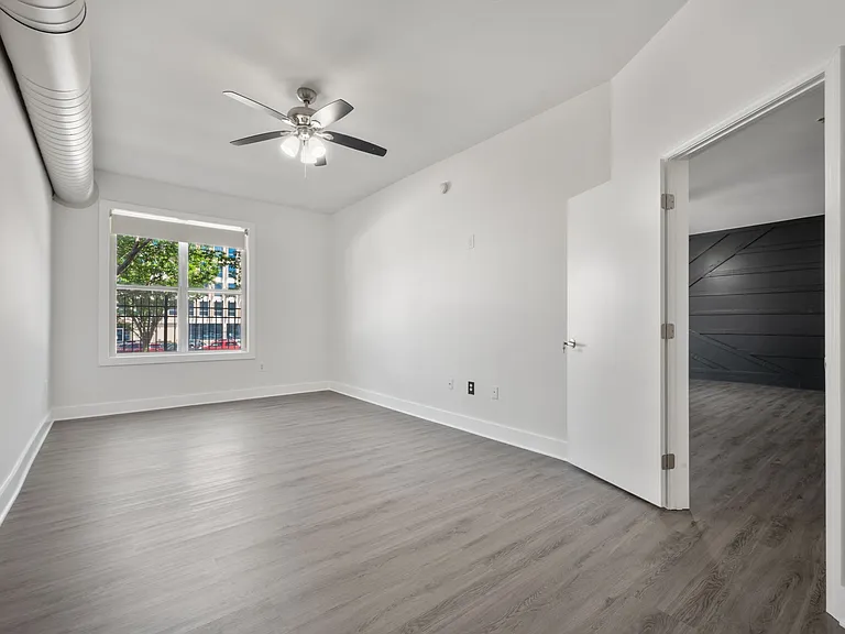 509 Pryor St SW — Photo 16