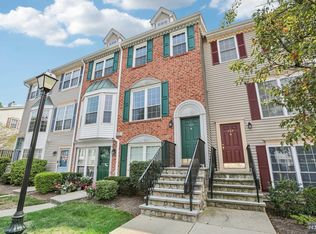 758 Sassafras Ct, Mahwah, NJ 07430