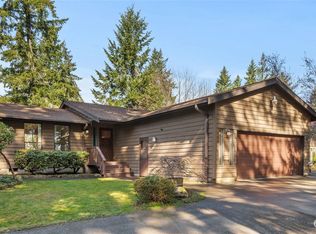 141 E Rainier Dr, Allyn, WA