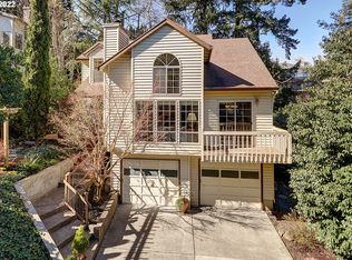 7730 SW Ruby Ter, Portland, OR 97219