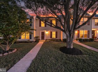 17357 Legacy Ter, Round Hill, VA 20141