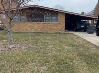 38546 Lakeshore Dr, Harrison Township, MI