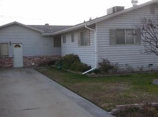 1421 Lewis St, Selma, CA 93662