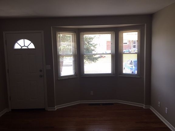 4th image of 516 Palmerston Dr