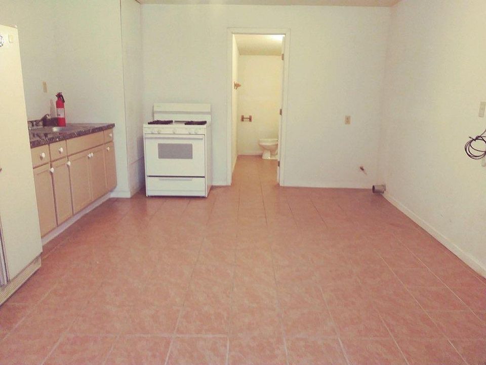 2nd image of 1200 E 26th St