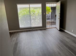 1032 S Normandie Ave #11, Los Angeles, CA 90006