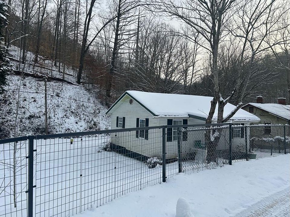 1st image of 51 Akers Hollow Rd