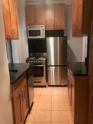 Rented by City Connections Realty | media 12