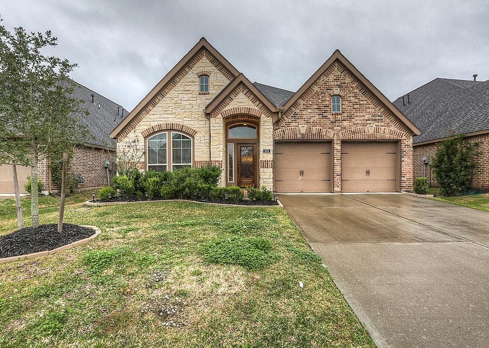 1st image of 1814 Majestic Falls Ln