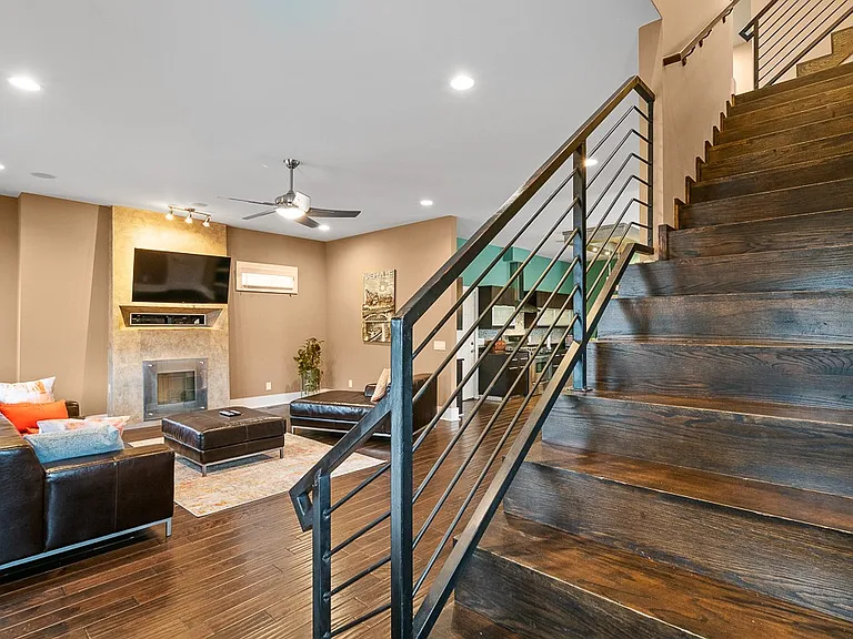 900 Phillips St — Photo 10