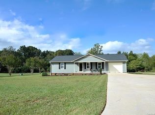 348 Duck Creek Rd, Troutman, NC 28166