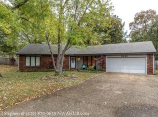 2642 E Copper Oaks Plz, Fayetteville, AR 72703
