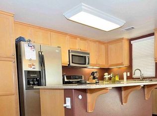 622 Green River St, Oxnard, CA 93036