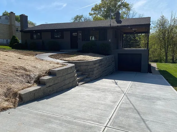 5571 Silverpoint Dr, Cincinnati, OH 45247