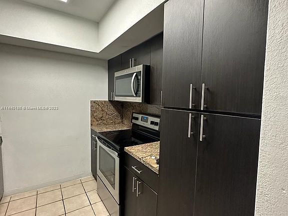 3rd image of 11945 NE 19th Dr APT 2