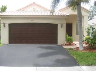 4411 Magnolia Ridge Dr, Fort Lauderdale, FL 33331