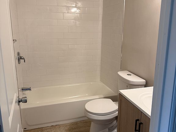 5th image of 78 Lincoln Ave #78