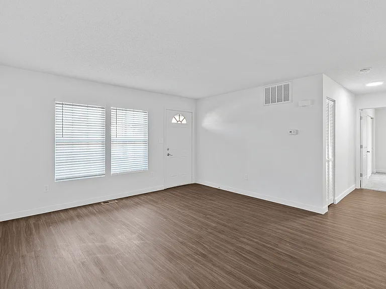 Apartments at Urbana — Photo 21