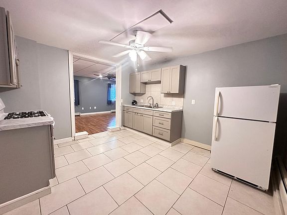 5th image of 104 N 19th St #104