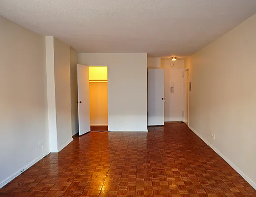 Rented by Citywise Real Estate | media 12