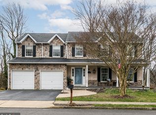 657 Highpointe Cir, Langhorne, PA 19047