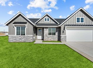 9926 W Sunberry Ct, Star, ID 83669