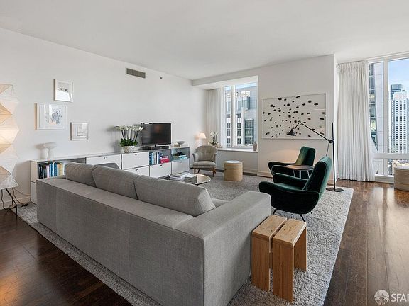 5th image of 301 Mission St APT 30E