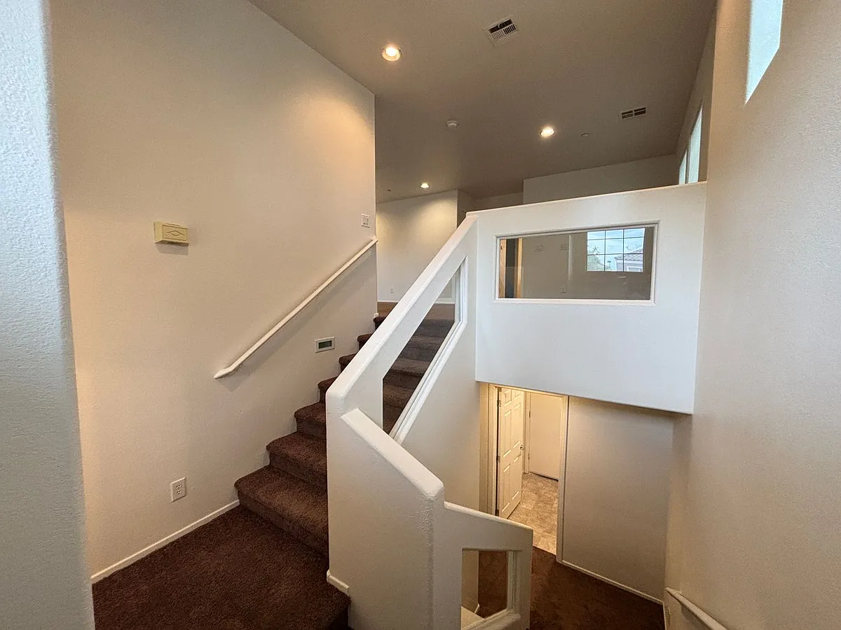Building Photo - 9137 Palatial Palette Ct