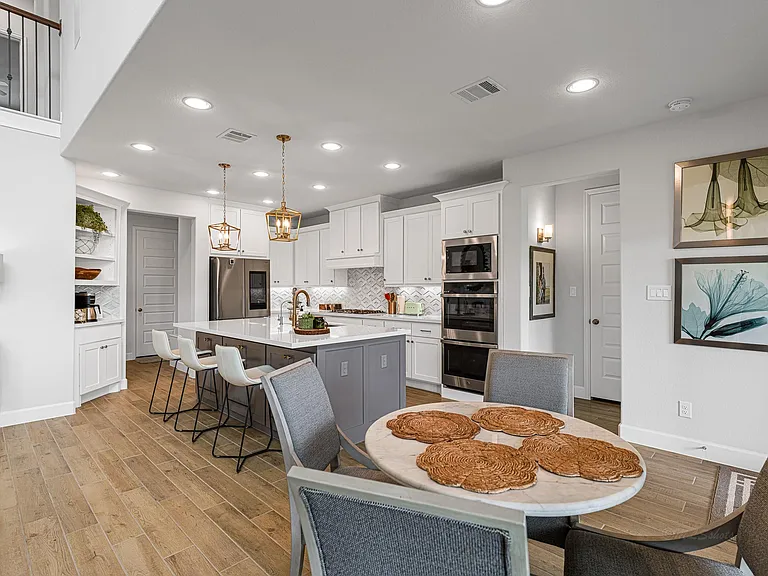 5615 Logan Ridge Ln — Photo 18