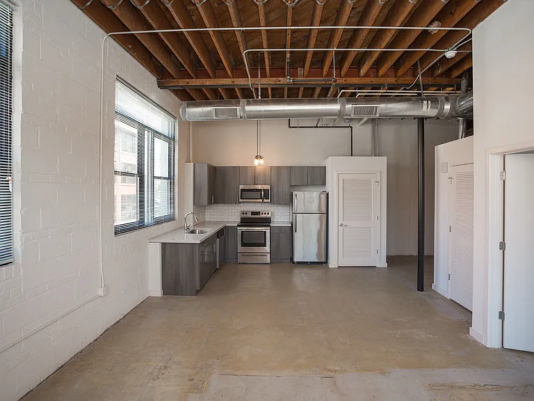 MC Kiser Lofts — Photo 10