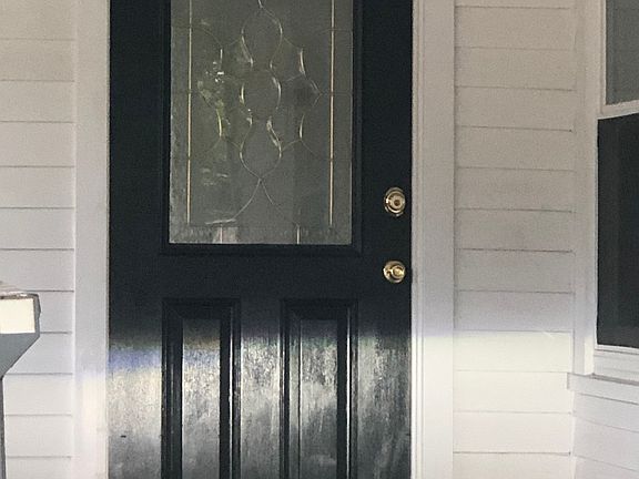 2nd image of 408 James St