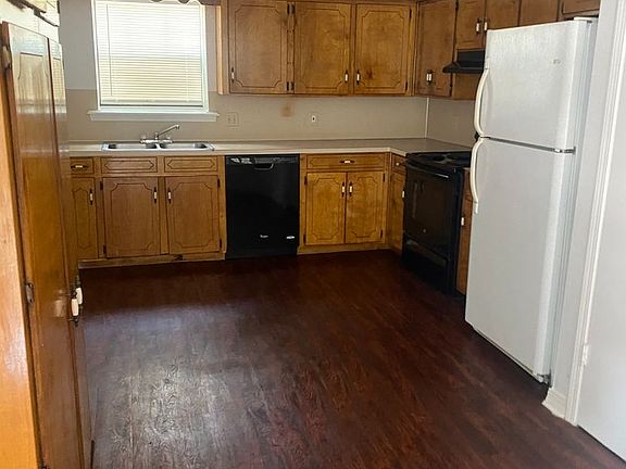 2nd image of 6824 Jefferson Paige Rd #4