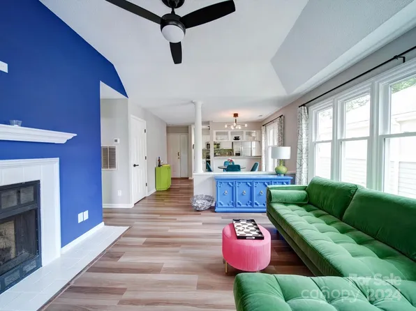 308 Queens Rd APT 21, Charlotte, NC 28204