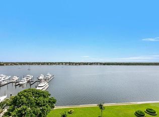134 Lakeshore Dr APT 516, North Palm Beach, FL 33408