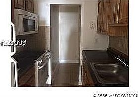3rd image of 2008 Jackson St APT E5