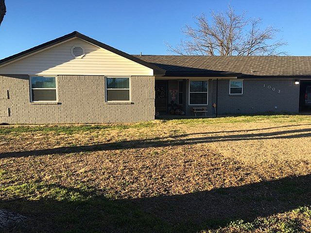 1st image of 1003 E County Road 124