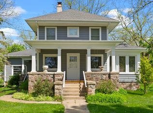 11516 Country Club Rd, Woodstock, IL 60098