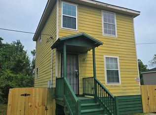 2430 Winthrop St, New Orleans, LA 70117