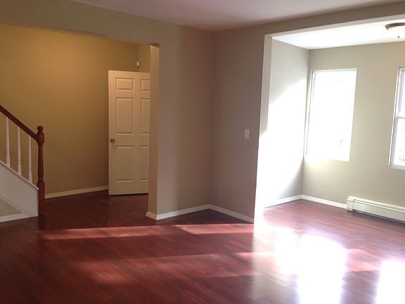 2nd image of 21 Scribner Ave
