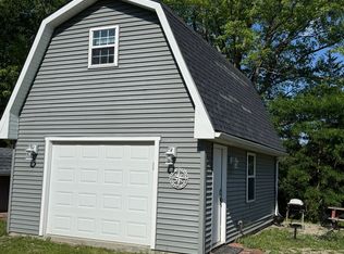 317 W Autumn Dr, Oakwood, IL 61858
