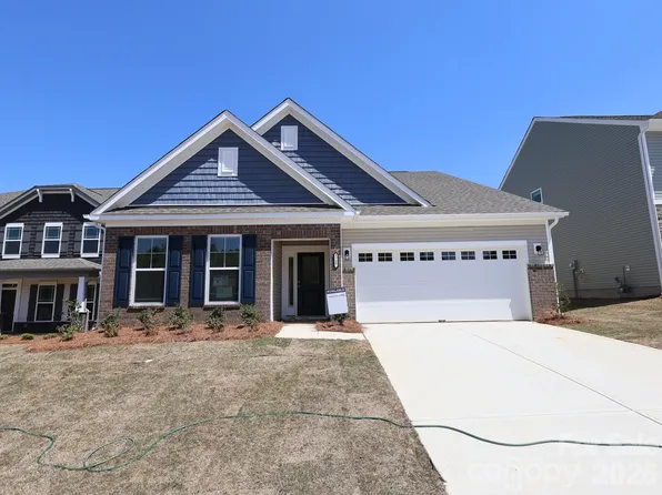 1727 Boulder Ridge Dr, Gastonia, NC 28052