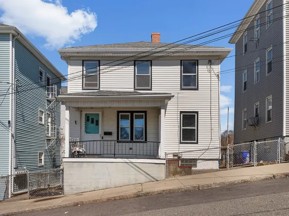22 Montgomery St, Fall River, MA 02720