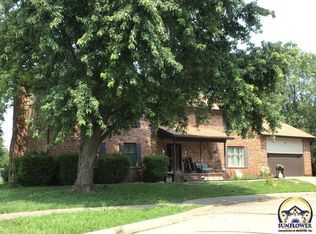 3010 SW 35th Ter, Topeka, KS 66614