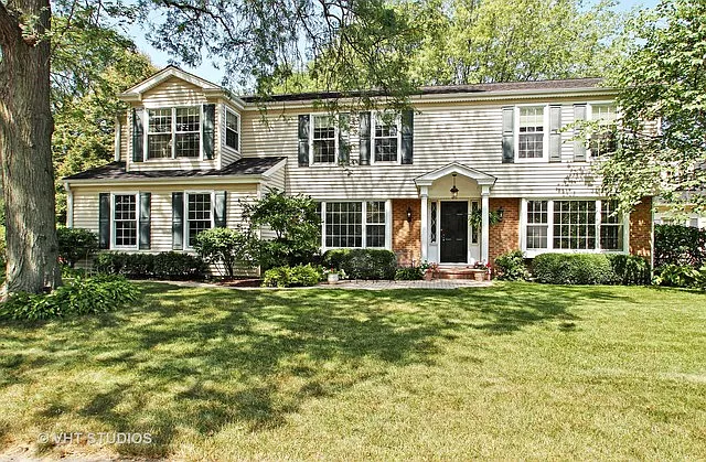 2460 Crabtree Ln photo 1