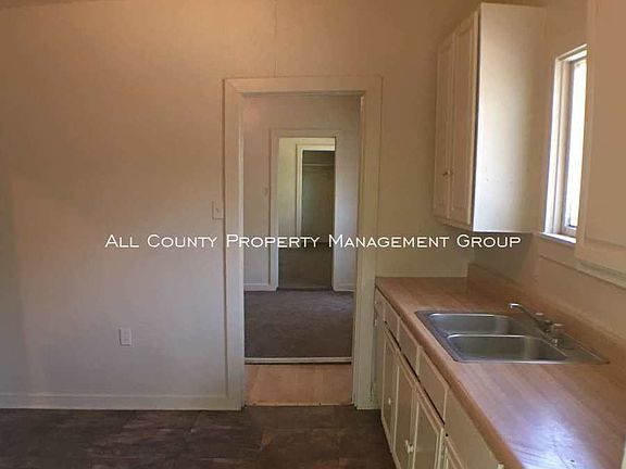 4th image of 2115 Hurley Ave APT A
