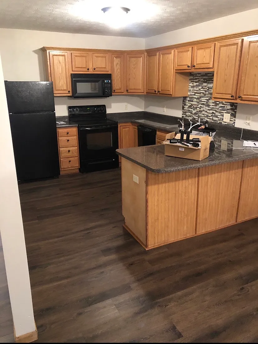 3 bed, 1386 sqft, $1,200 — Photo 3